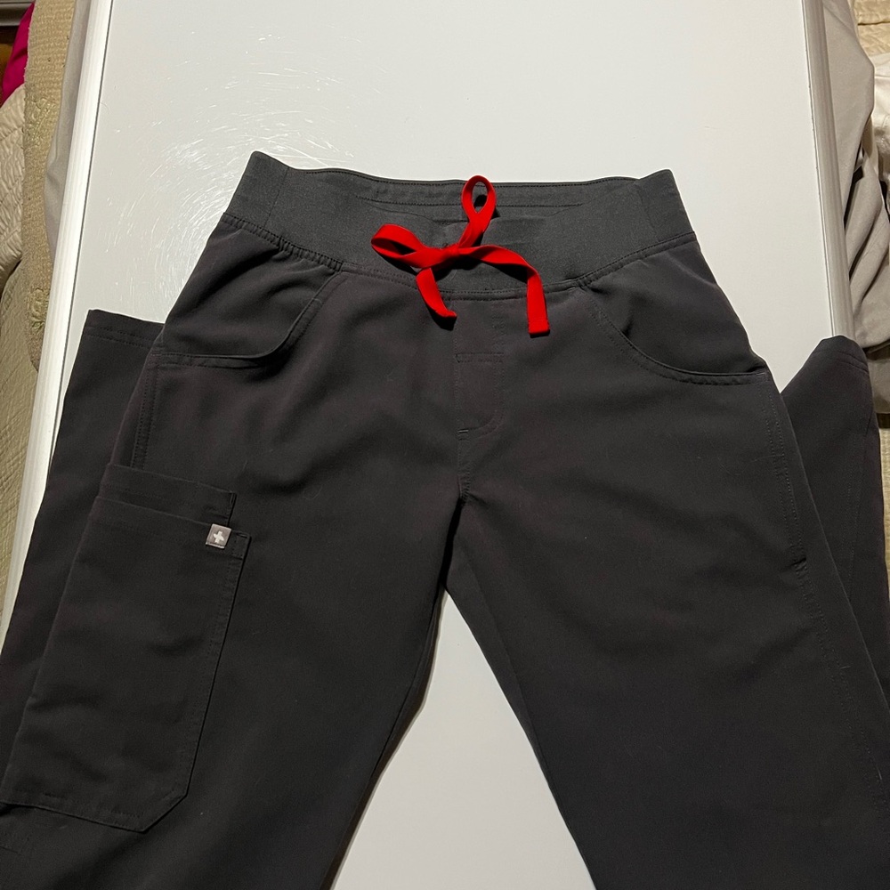 Kade Cargo Scrub Pants